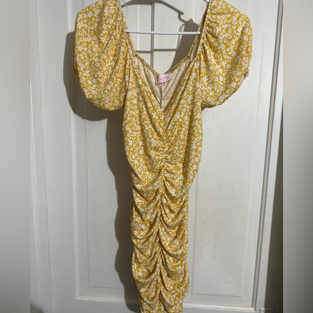 Yellow cinched dress